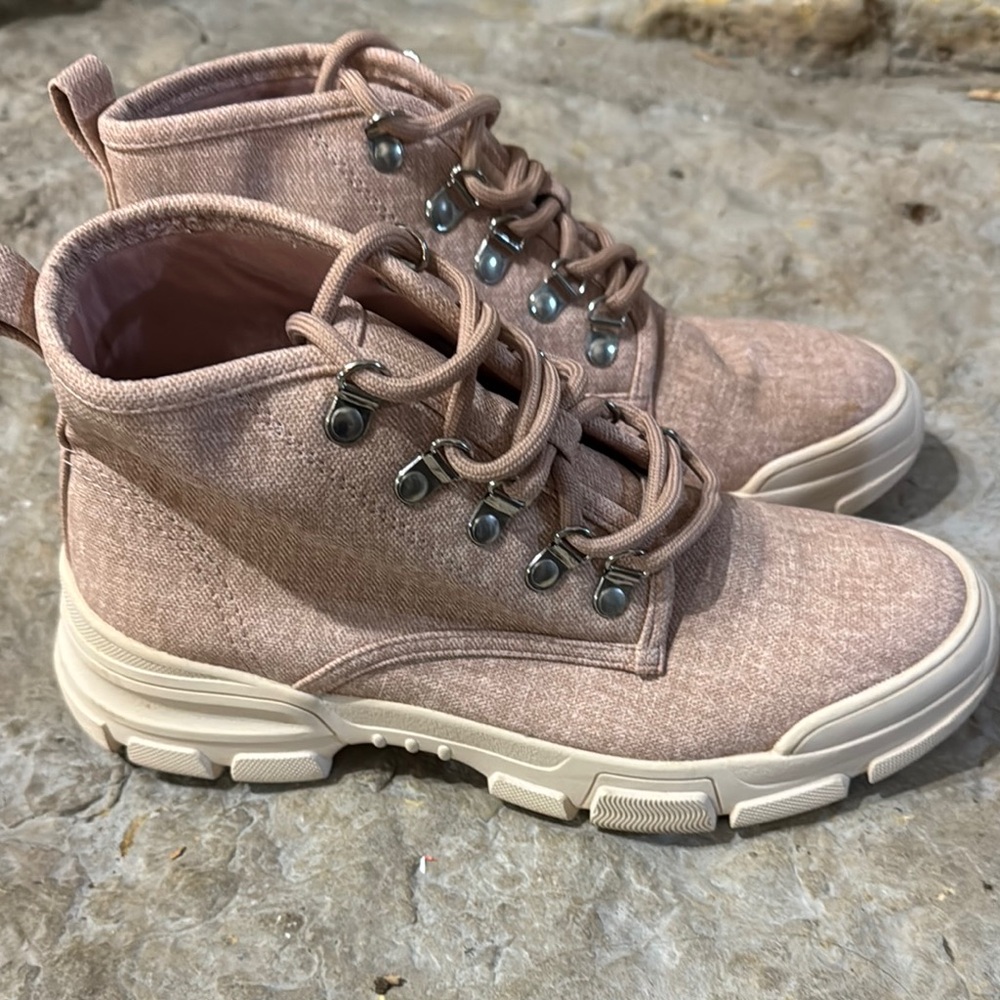 JustFab Pink Lace Up Boots